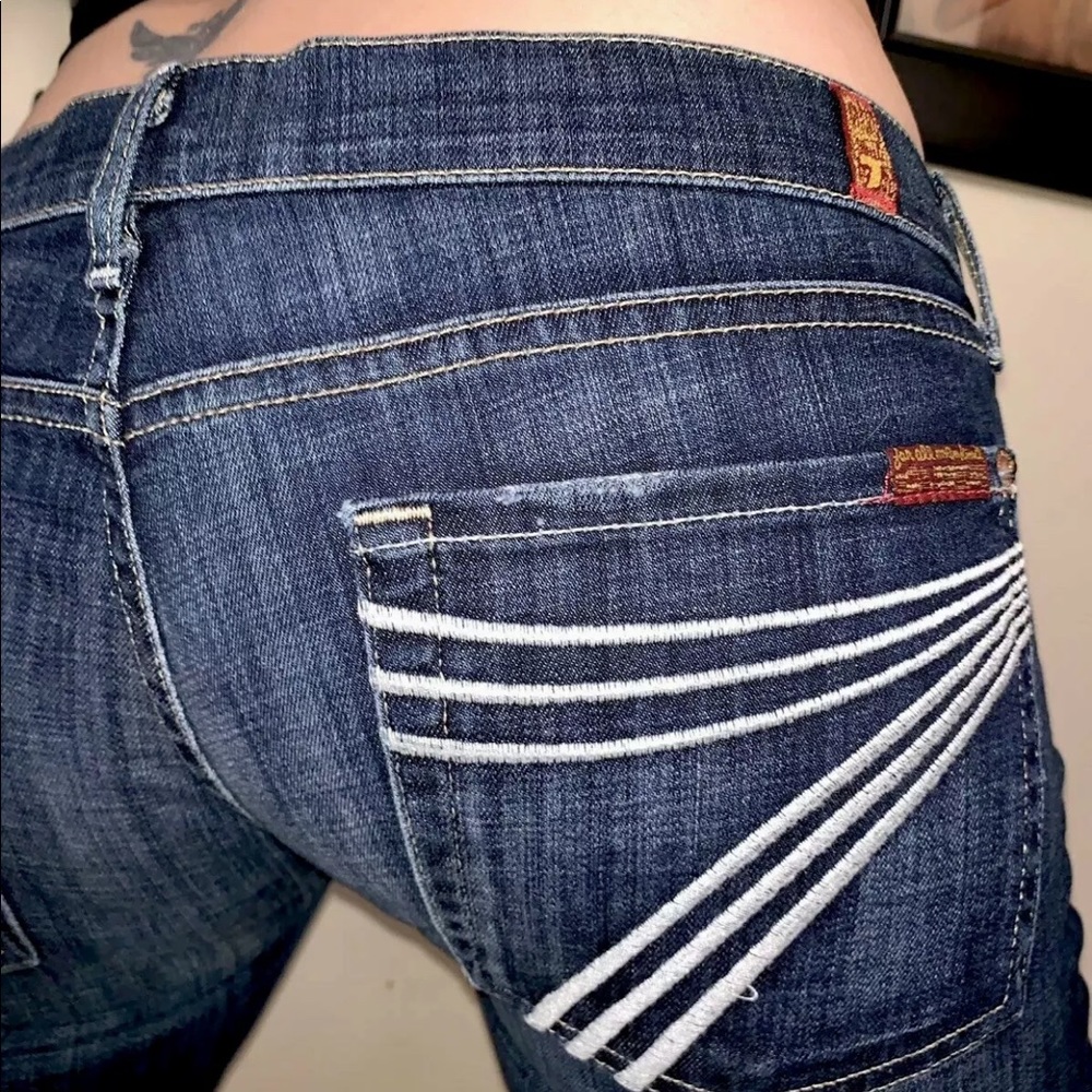 7 For All Mankind Dark Wash DOJO Flare Leg Jeans!